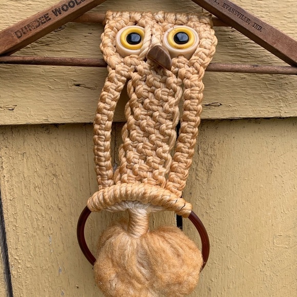 Vintage Macrame Wall Hanging Owl Mid Century - Picture 1 of 3